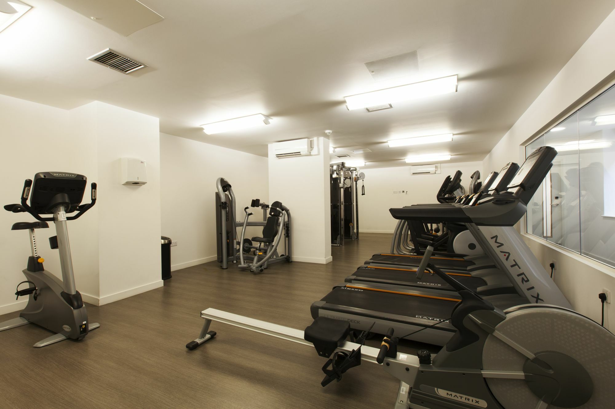 Pure Citystay Hammersmith Лондон Экстерьер фото